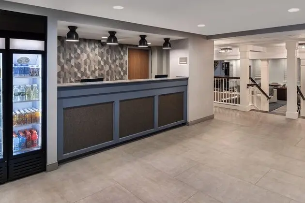 La Quinta Inn & Suites St. Albans - Lobi
