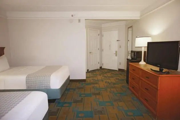 La Quinta Inn & Suites Tampa Brandon Regency Park