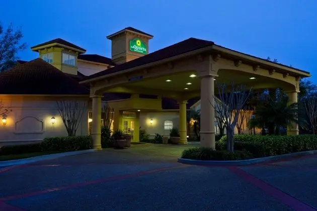 La Quinta Inn and Suites USF - Busch Gardens