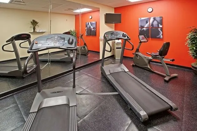 La Quinta Inn & Suites by Wyndam Knoxville West - Fitness