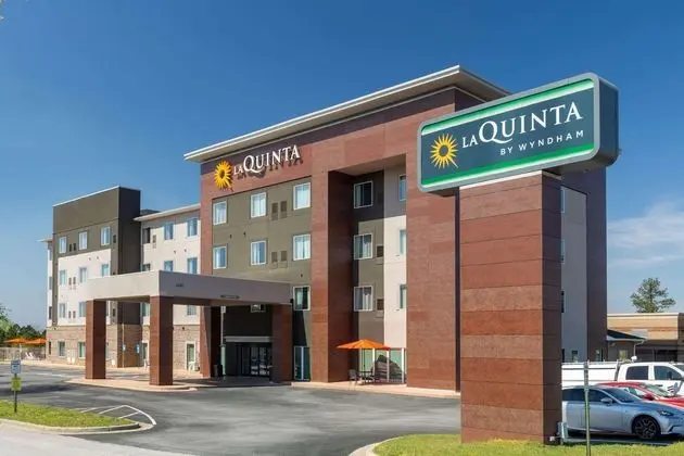 La Quinta Inn & Suites by Wyndham Augusta Near Fort Gordon - Öne Çıkan Resim