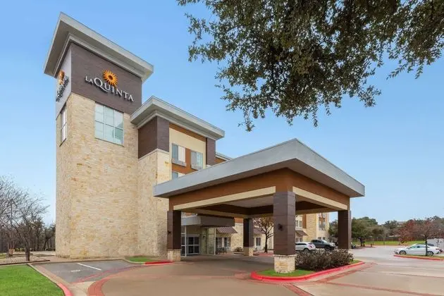 La Quinta Inn & Suites by Wyndham Austin - Cedar Park - Dış Mekan