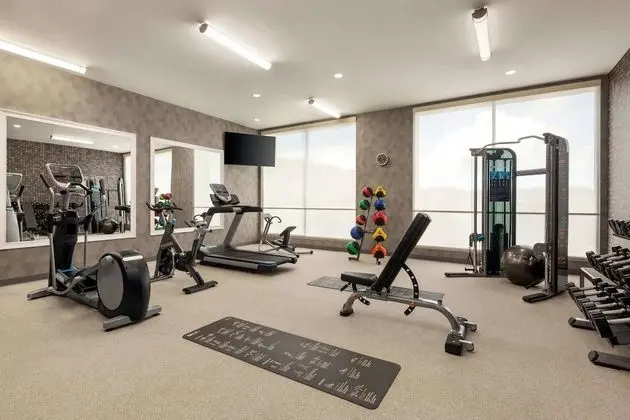La Quinta Inn & Suites by Wyndham Brunswick/Golden Isles - Fitness