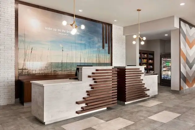 La Quinta Inn & Suites by Wyndham Brunswick/Golden Isles - Lobi
