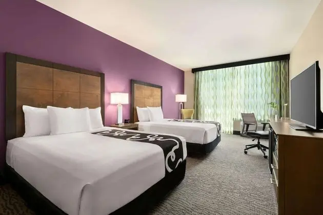 La Quinta Inn & Suites by Wyndham Burlington - Oda