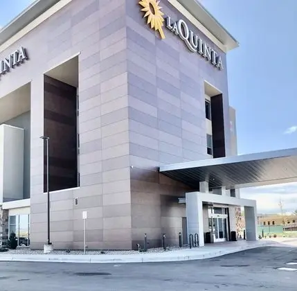 La Quinta Inn & Suites by Wyndham Denver Parker - Dış Mekan