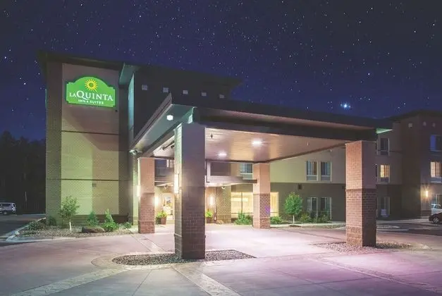 La Quinta Inn & Suites by Wyndham Duluth - Öne Çıkan Resim