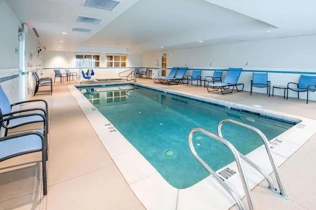 La Quinta Inn & Suites by Wyndham Durango - Havuz