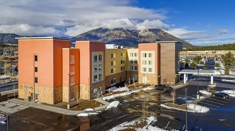 La Quinta Inn & Suites by Wyndham Flagstaff East I-40 - Öne Çıkan Resim