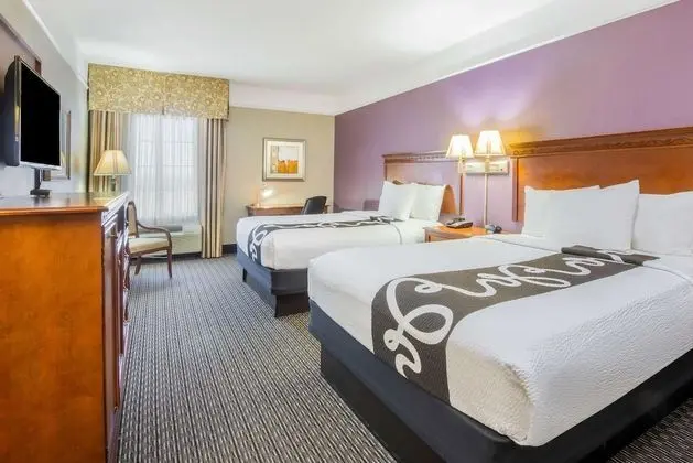 La Quinta Inn & Suites by Wyndham Gainesville - Oda