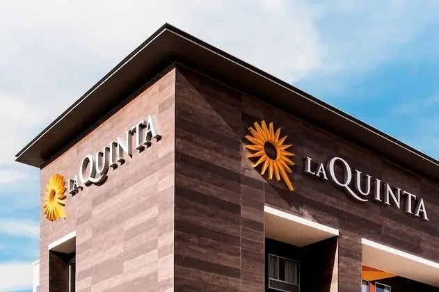 La Quinta Inn & Suites By Wyndham Galt - Dış Mekan