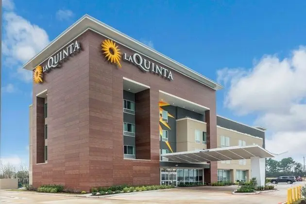 La Quinta Inn and Suites by Wyndham Houston Spring South - Dış Mekan