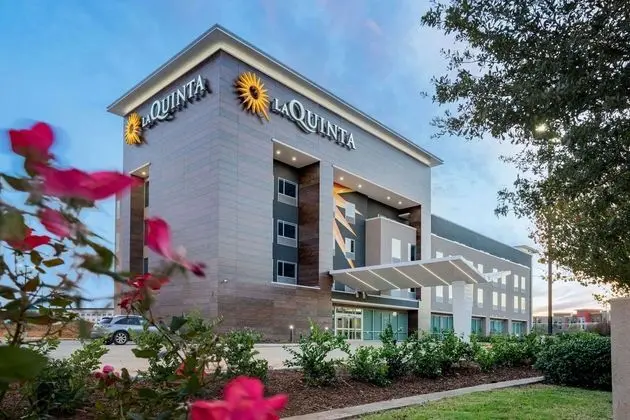 LA QUINTA INN SUITES BY WYNDHAM KATY