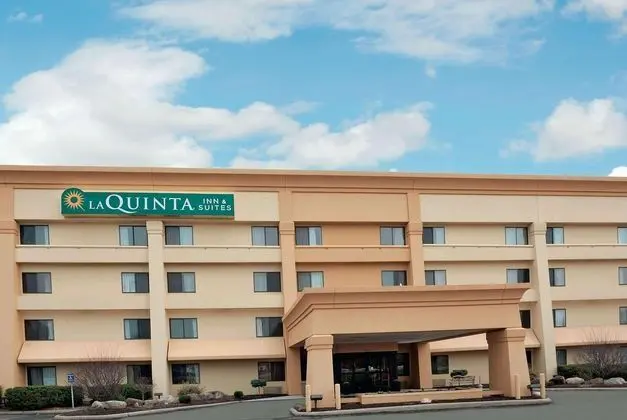 LA QUINTA INN SUITES BY WYNDHAM MANSFIELD OH