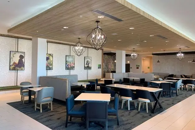 La Quinta Inn & Suites by Wyndham Maricopa - Copper Sky - Lobi