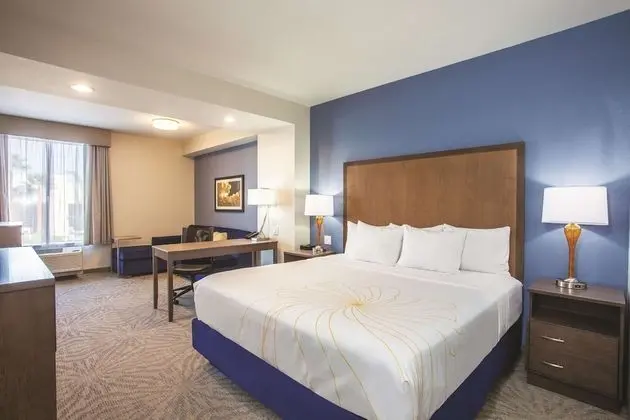La Quinta Inn & Suites by Wyndham Morgan Hill-San Jose South - Oda
