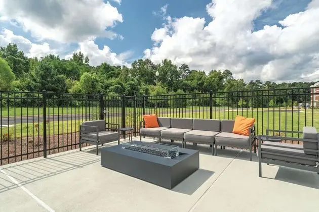 La Quinta Inn & Suites by Wyndham Opelika Auburn