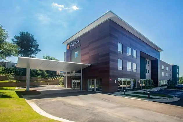 La Quinta Inn & Suites by Wyndham Oxford - Dış Mekan