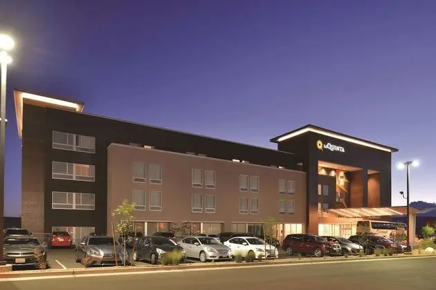 La Quinta Inn & Suites by Wyndham Page at Lake Powell - Dış Mekan