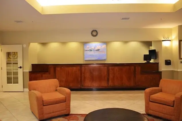 La Quinta Inn & Suites by Wyndham Panama City Beach - Lobi