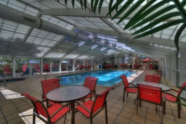 La Quinta Inn & Suites by Wyndham Pigeon Forge - Havuz