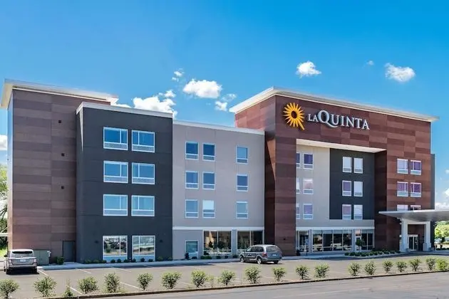 La Quinta Inn & Suites by Wyndham South Bend near Notre Dame