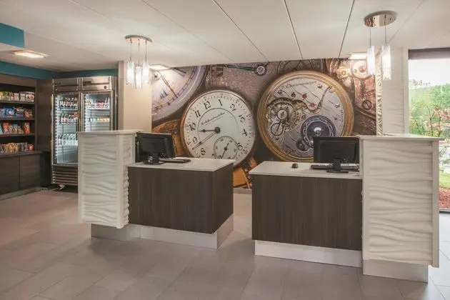 La Quinta Inn Suites By Wyndham Sturbridge