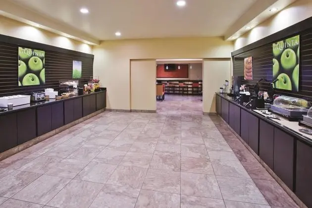 La Quinta Inn & Suites by Wyndham Tucson-Reid Park