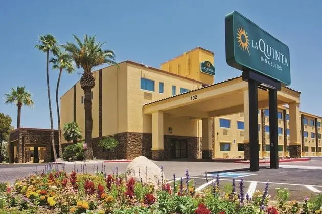 La Quinta Inn & Suites by Wyndham Tucson-Reid Park