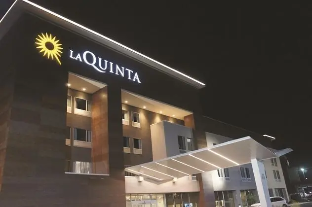 La Quinta Inn & Suites by Wyndham Tuscaloosa University - Dış Mekan