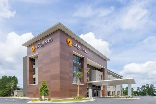 La Quinta Inn & Suites by Wyndham Valdosta - Dış Mekan