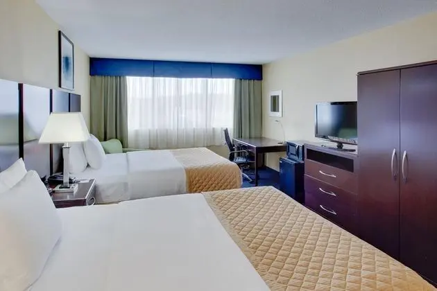 La Quinta In Suites Manchester