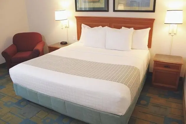 La Quinta by Wyndham Ft. Lauderdale Plantation