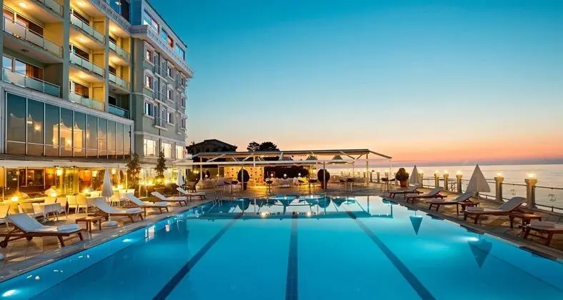 La Quinta by Wyndham Giresun - Havuz
