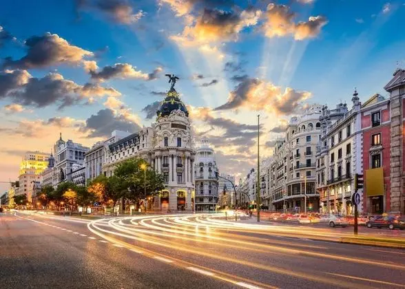 La Reina de Gran Via