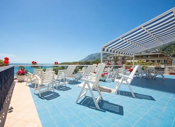 La Residenza Aparthotel