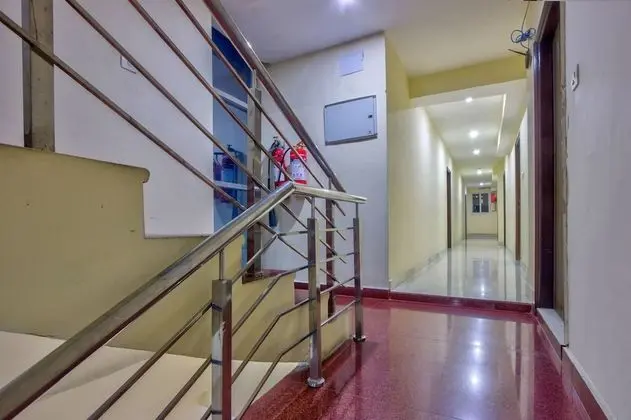 LA Riqueza Hotels - Bliss Valley Dharamshala - Lobi