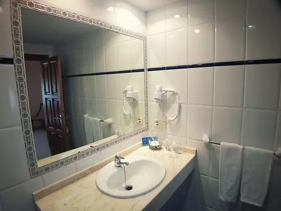 Hotel La Rivera - Banyo Tipleri