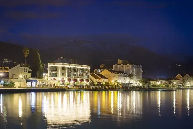 Hotel La Roche - 1