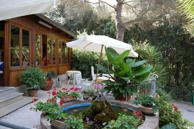 Hotel La Rosa del Tirreno - Dış Mekan