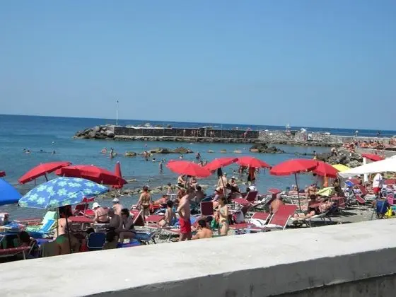 Hotel La Rosa del Tirreno - Plaj