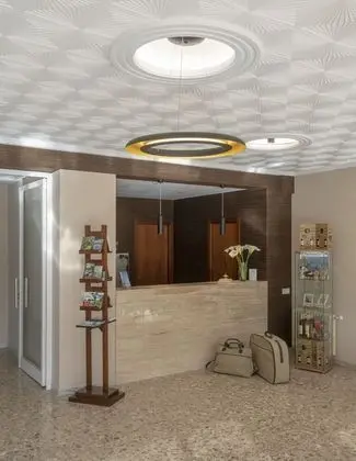 Hotel La Ruta - Lobi