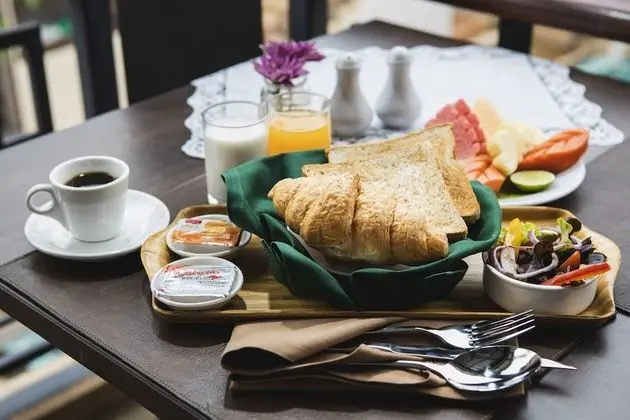 La Seine City Resort Chiang Mai - Yerinde Yemek
