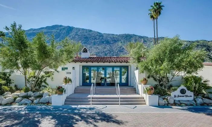 La Serena Villas - Adults Only