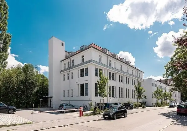 LA serviced apartments - Dış Mekan