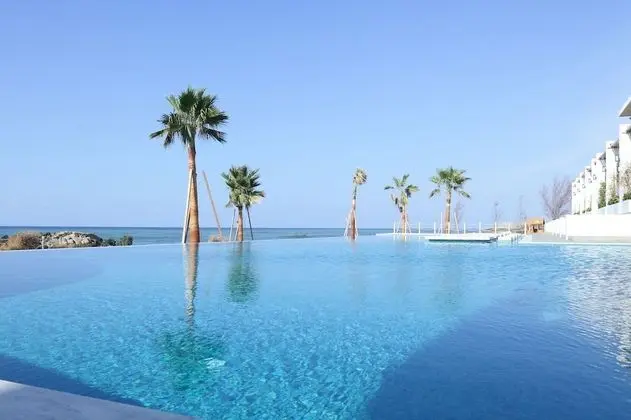 La Siesta Beach Resort - 1