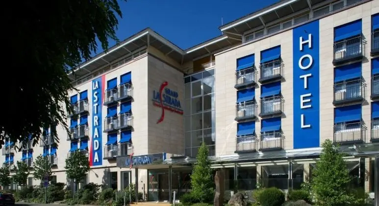 La Strada Hotel - Dış Mekan