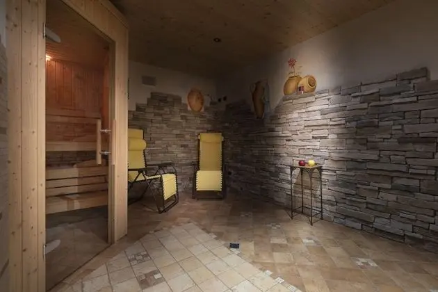 Hotel La Suisse - Havuz