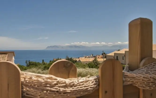 La Sula Mare Accommodation 2 Km From the Zingaro Nature Reserve