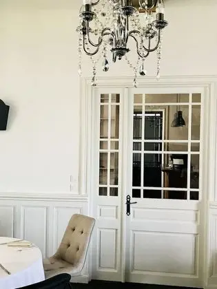 La Table d'Auberjon - Lobi
